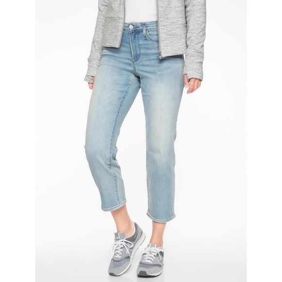 Athleta Denim - Athleta Sculptek Slim Straight Jean Agate Wash